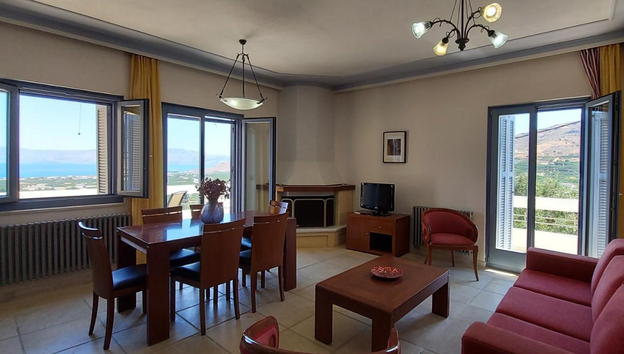 Thealia Appartement Karefilianá Buitenkant foto