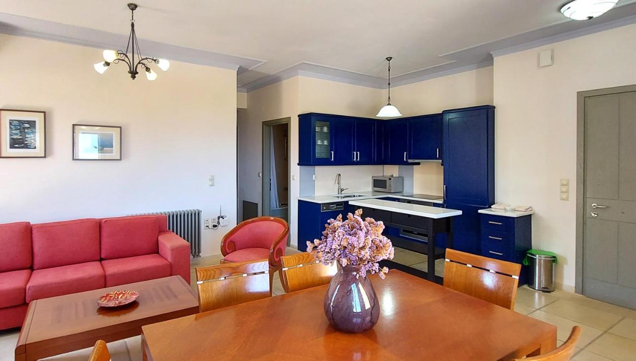 Thealia Appartement Karefilianá Buitenkant foto