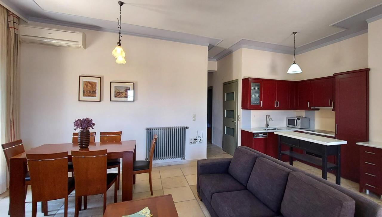 Thealia Appartement Karefilianá Buitenkant foto